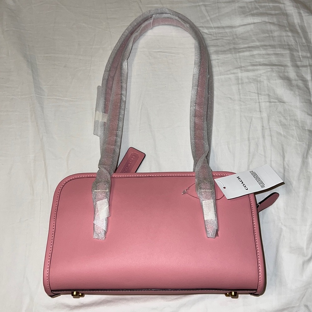 Coach Swing Zip
